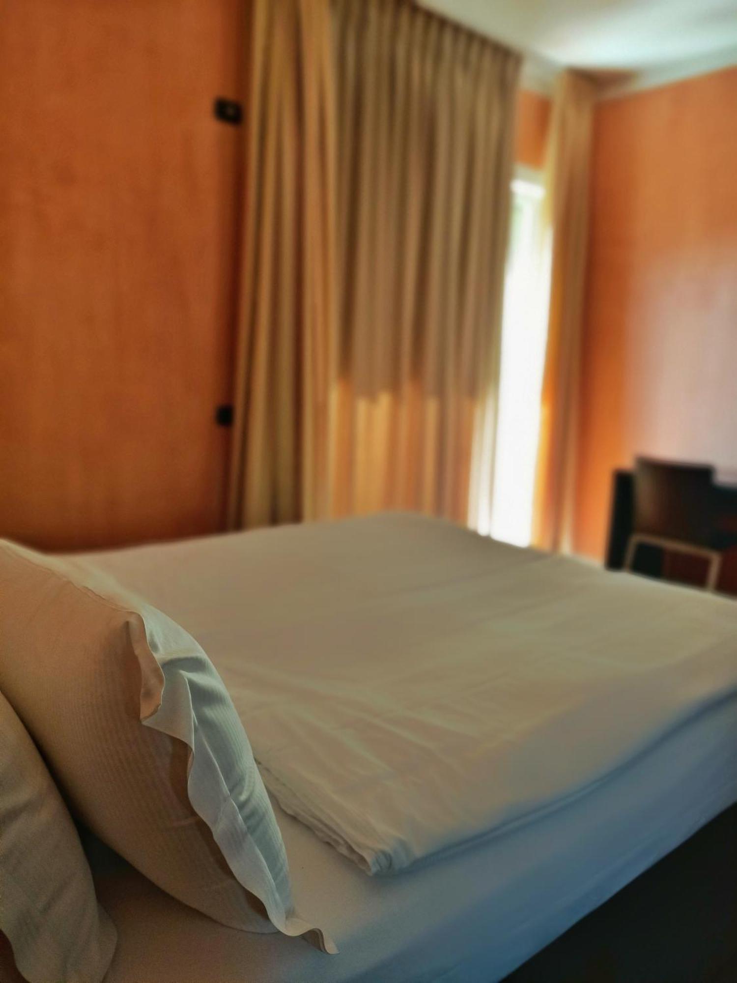 Aquazzurra Resort & Aparthotel Cannobio Ngoại thất bức ảnh