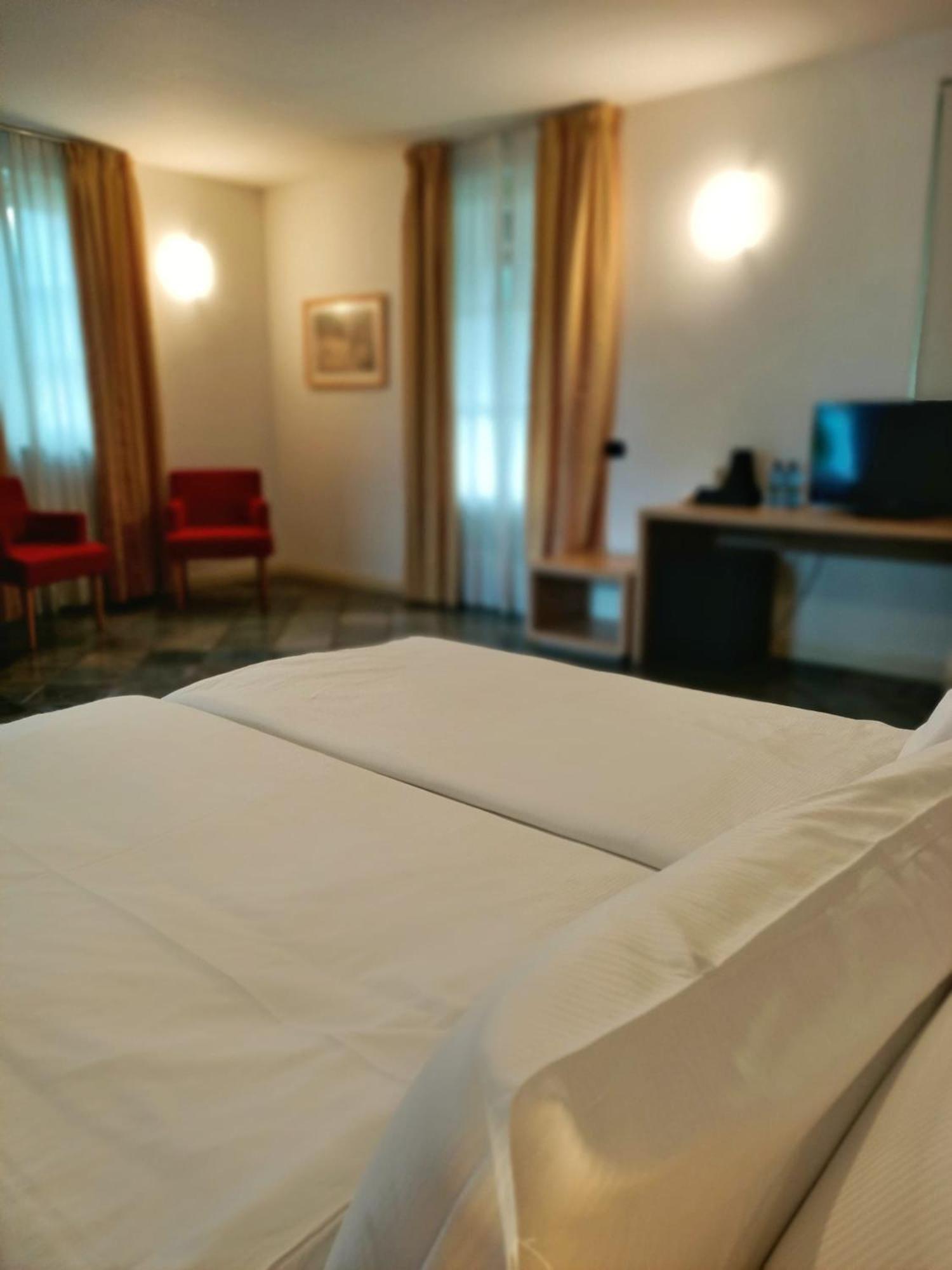 Aquazzurra Resort & Aparthotel Cannobio Ngoại thất bức ảnh
