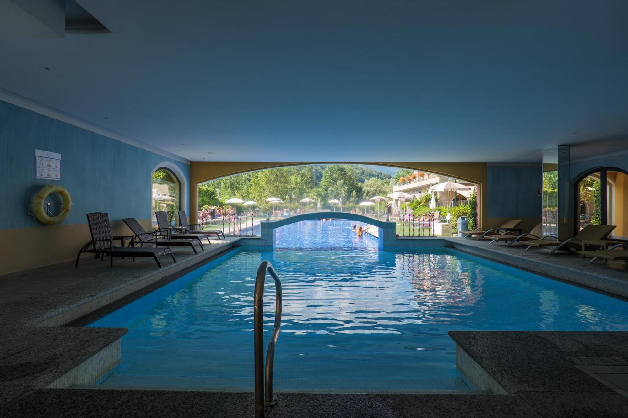 Aquazzurra Resort & Aparthotel Cannobio Ngoại thất bức ảnh